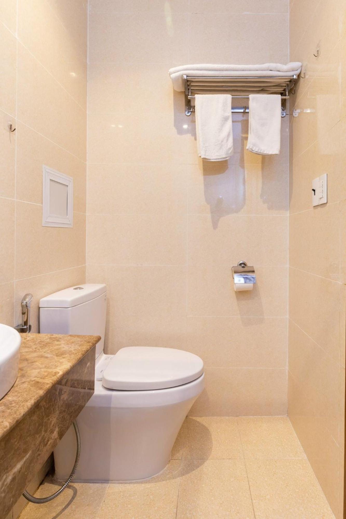 Sky Homes Near Airport Хошимін Екстер'єр фото