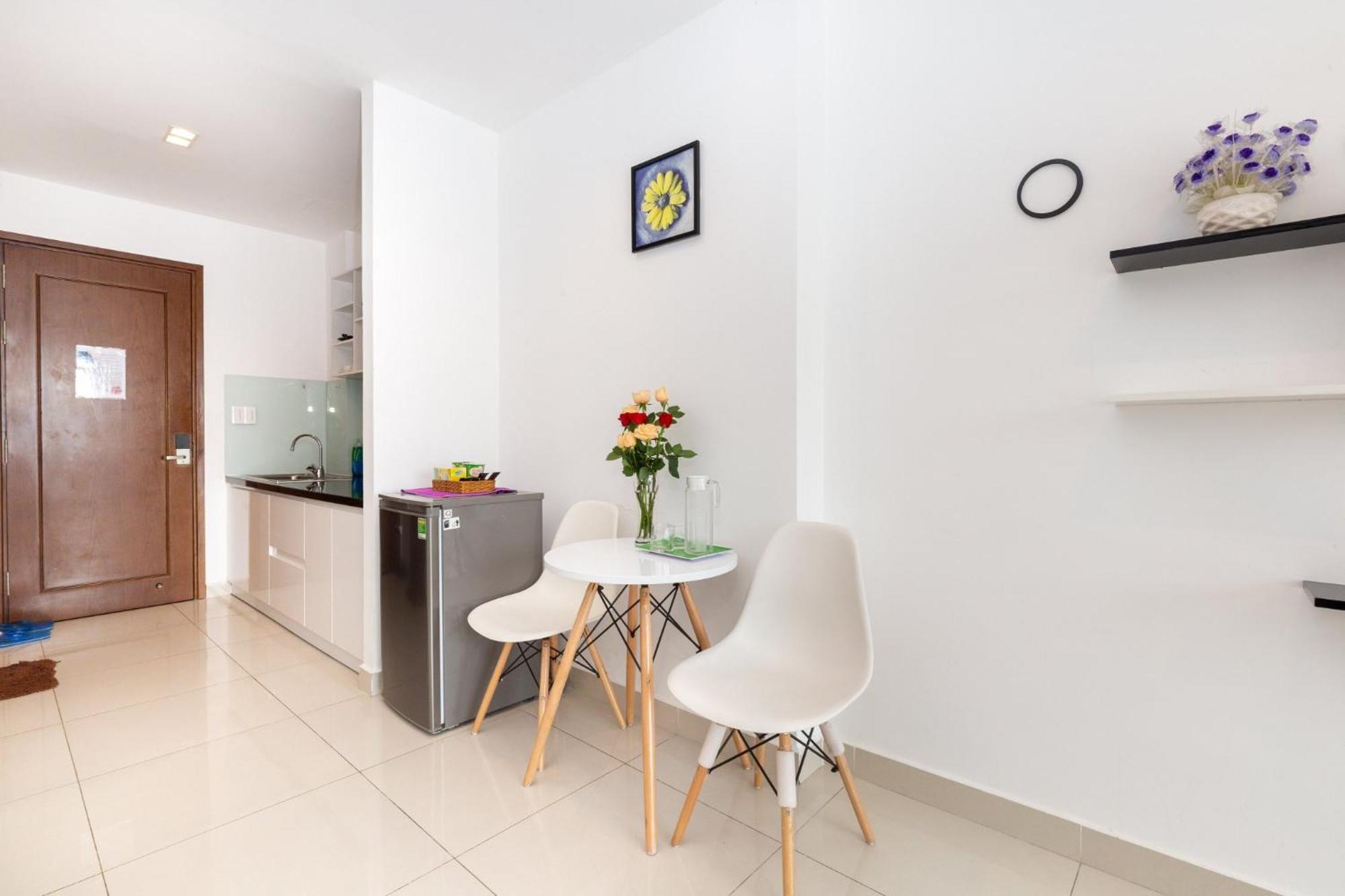 Sky Homes Near Airport Хошимін Екстер'єр фото