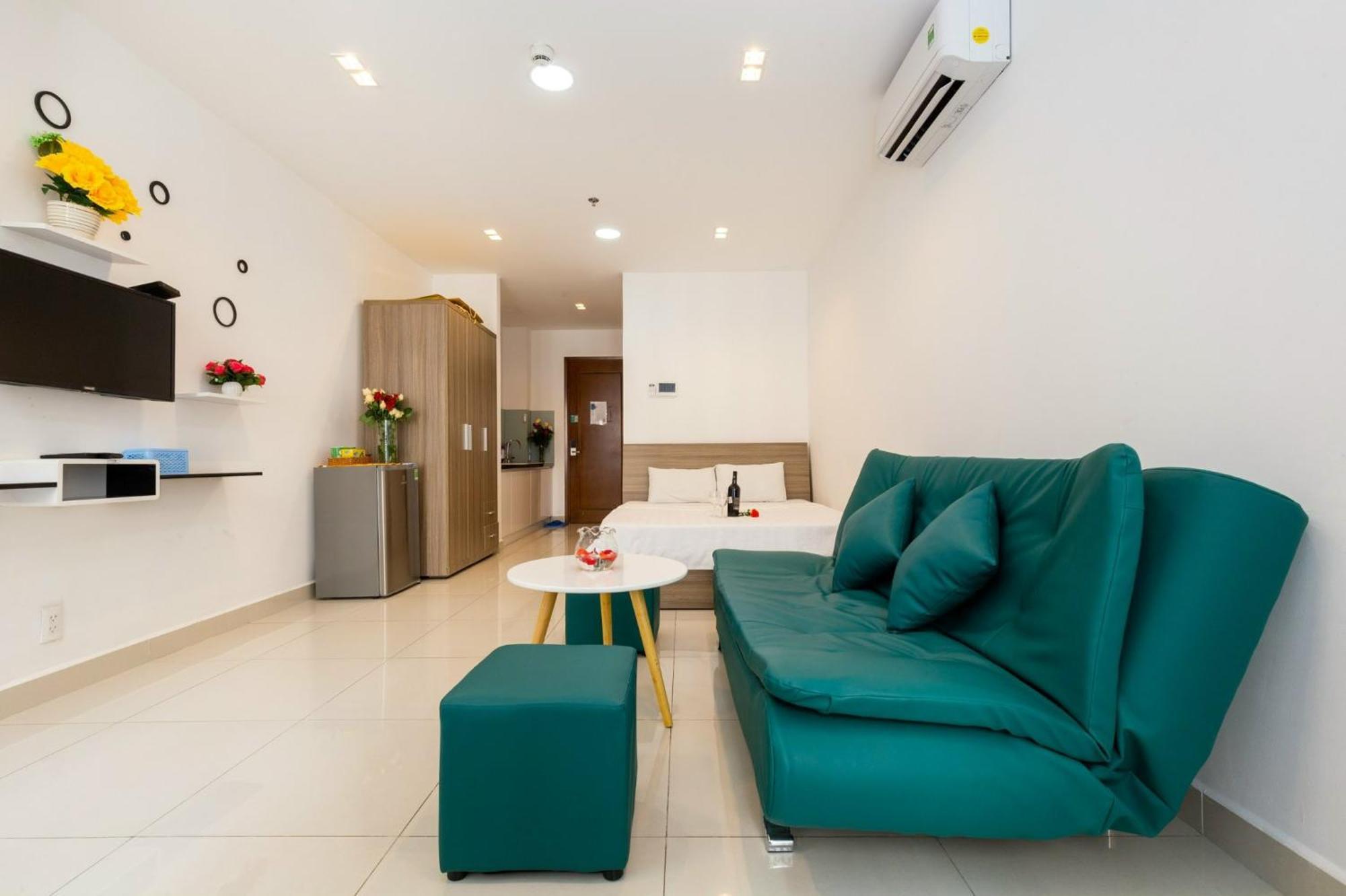 Sky Homes Near Airport Хошимін Екстер'єр фото