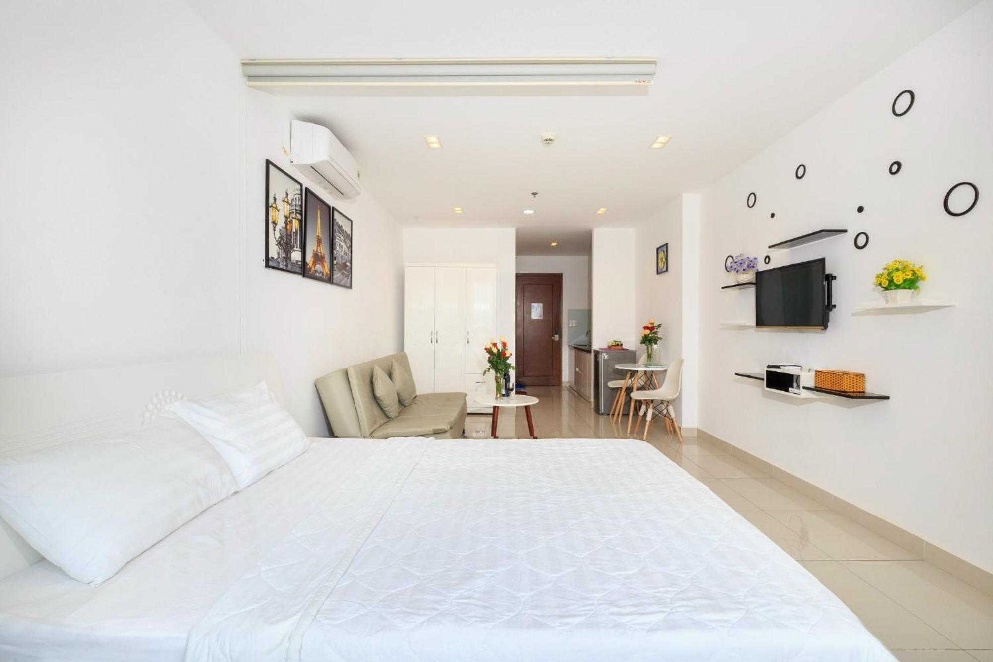 Sky Homes Near Airport Хошимін Екстер'єр фото
